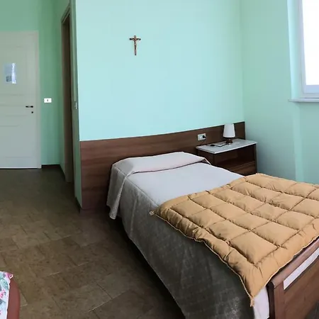 Centro Di Spiritualita Maria Candida Armeno Exterior photo